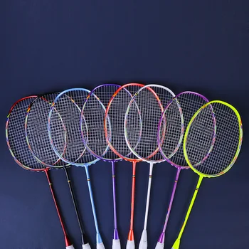 2 ks Vstupná úroveň ultra ľahká Raketa Badminton Taška S 6U 70g 100% Carbon Fiber Odborných Raketové 28-30Lbs Zadarmo String Raket  5